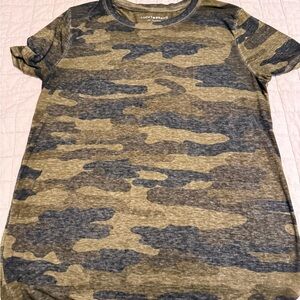 Camo tee